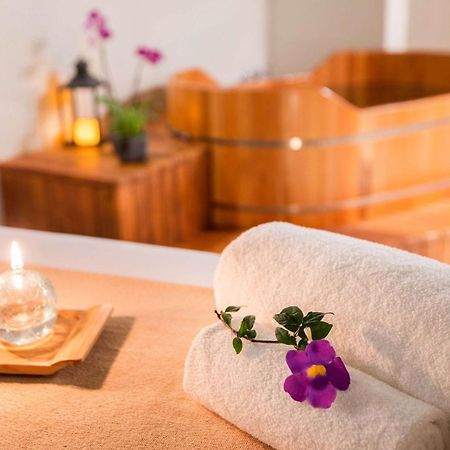 Melia Paulista Otel Sao Paulo Dış mekan fotoğraf A spa treatment room