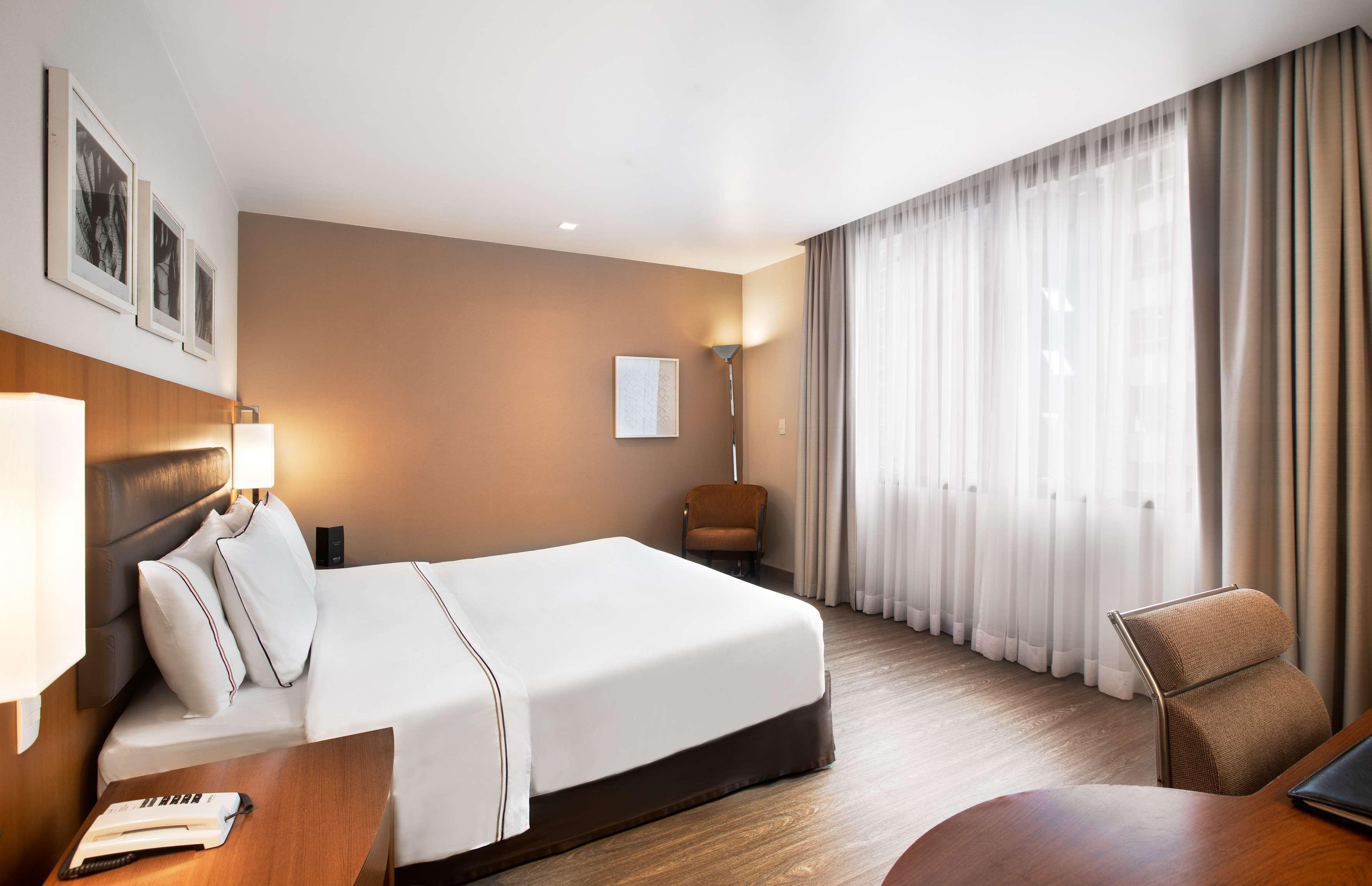 Melia Paulista Otel Sao Paulo Dış mekan fotoğraf A room at the hotel