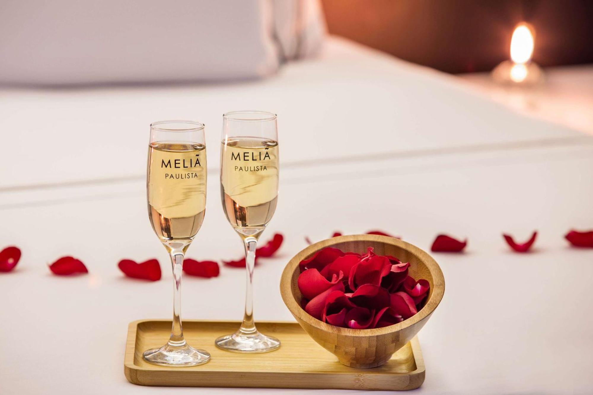 Melia Paulista Otel Sao Paulo Dış mekan fotoğraf A romantic setting